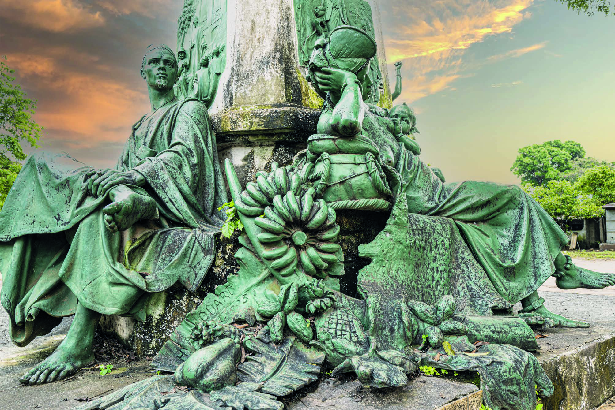 socle de la statue de Noël Ballay